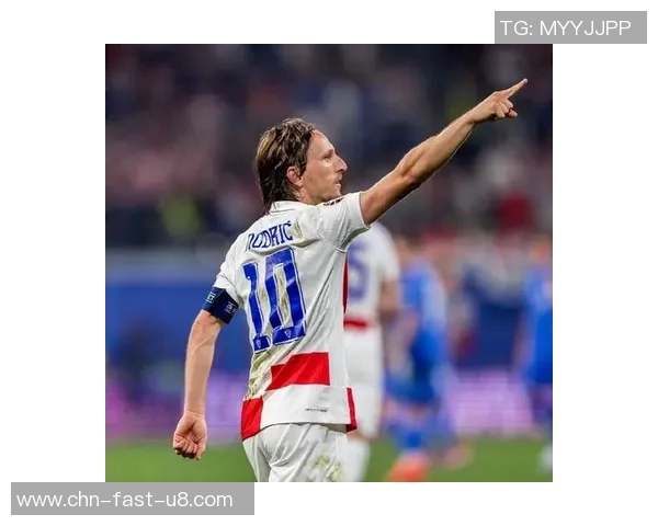 莫德里奇：从克罗地亚小镇走向世界足球巅峰的传奇之路